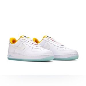 NIKE Air Force 1 Low Top Sneakers ‘07 Corner Markets Dark Sulphur Blue Sole 8.5